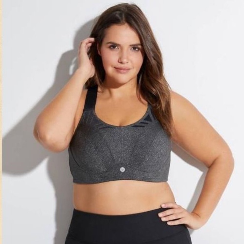 LIVI ACTIVE I Bra Sports Bra Max Support Wicking Underwire Size 46DDD